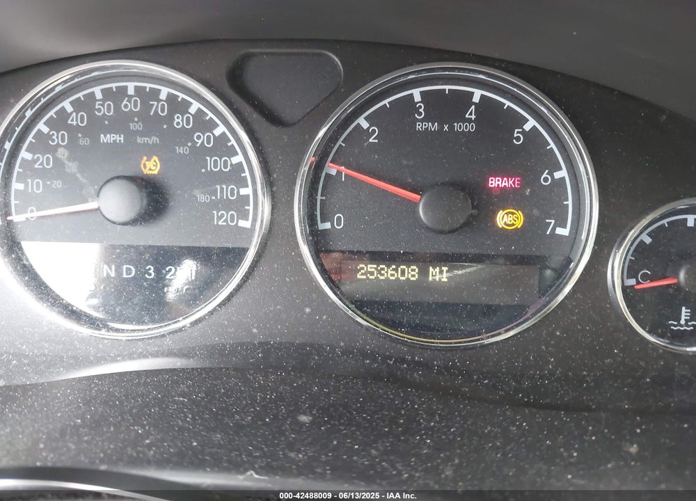 2008 CHEVROLET UPLANDER LS VIN: 1GNDV23W88D187370
