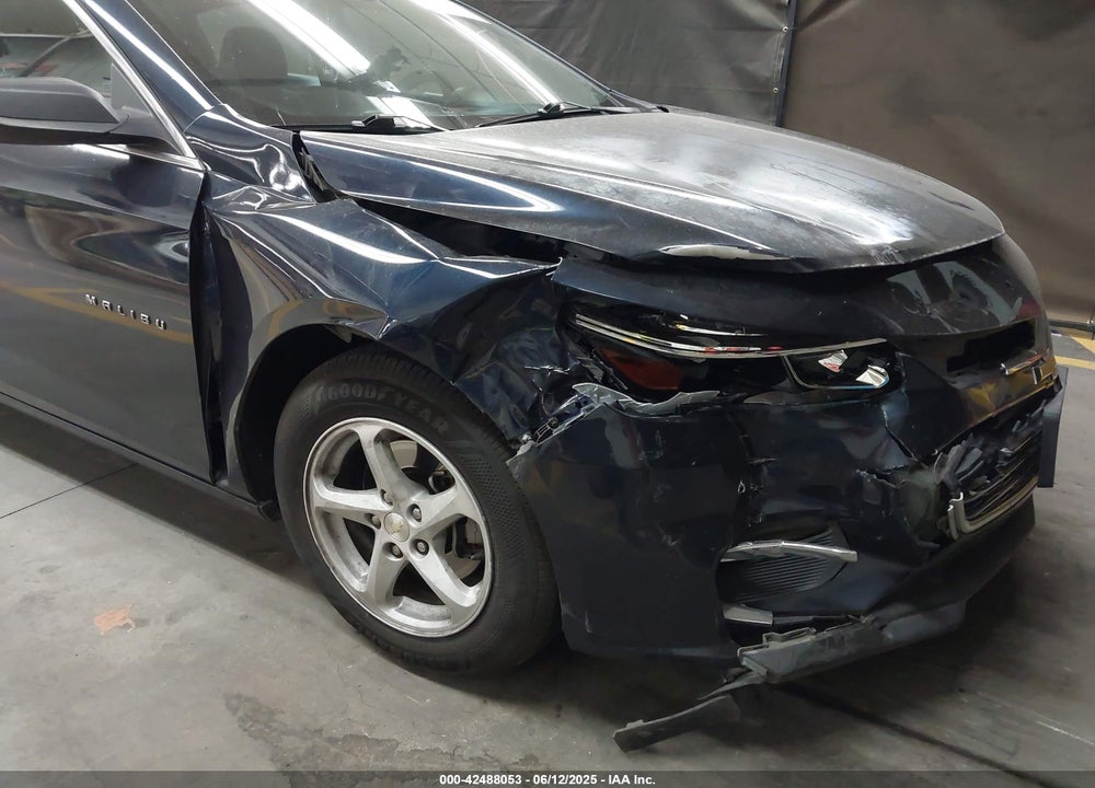 2016 CHEVROLET MALIBU VIN: 1G1ZB5ST8GF275279