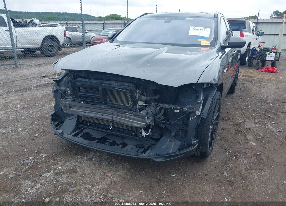 2018 JAGUAR F-PACE VIN: SADCK2EV4JA256956