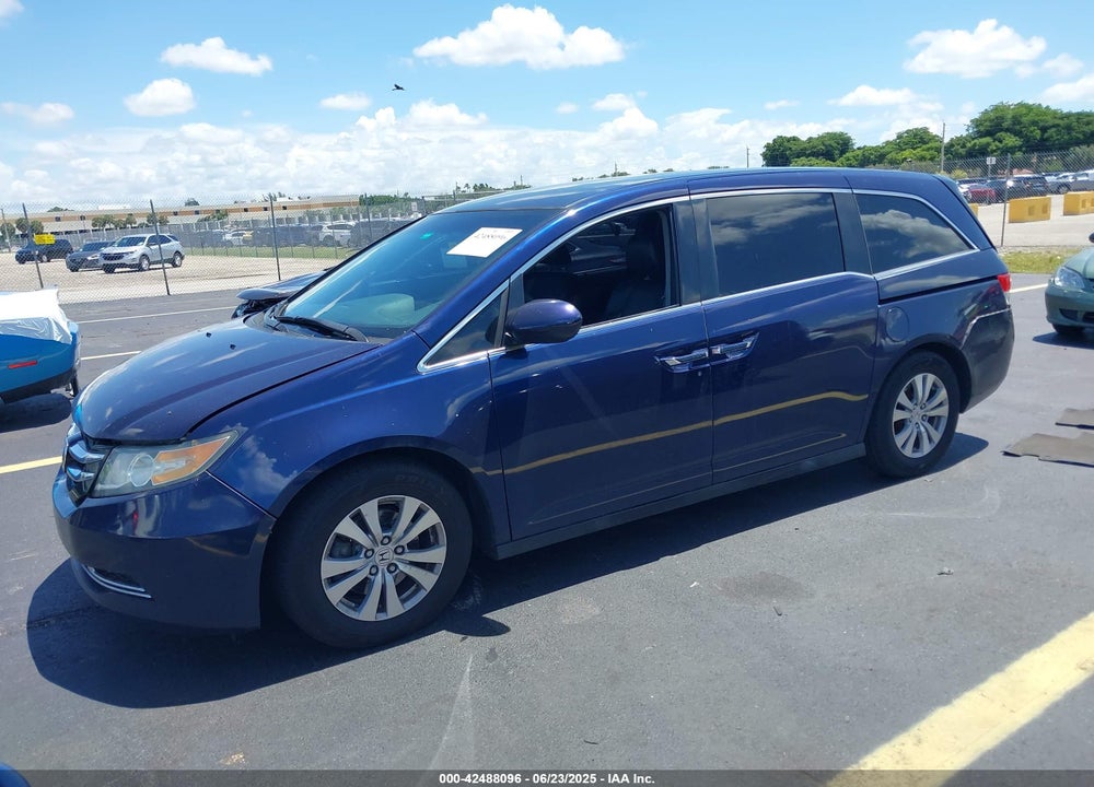 2016 HONDA ODYSSEY SE VIN: 5FNRL5H39GB043757