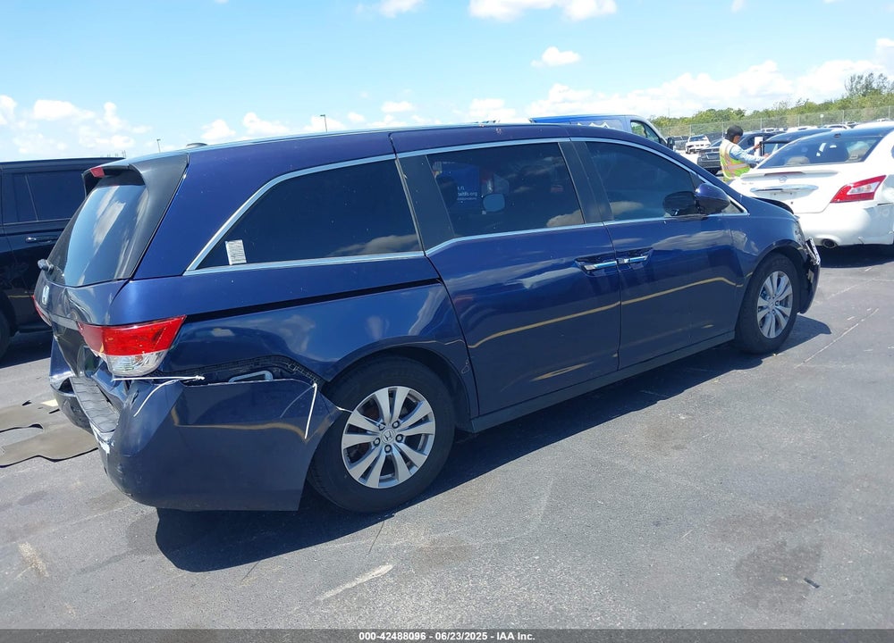 2016 HONDA ODYSSEY SE VIN: 5FNRL5H39GB043757