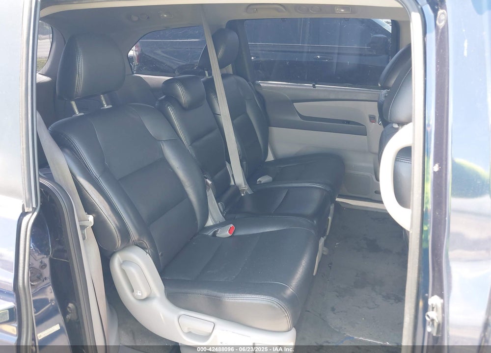 2016 HONDA ODYSSEY SE VIN: 5FNRL5H39GB043757