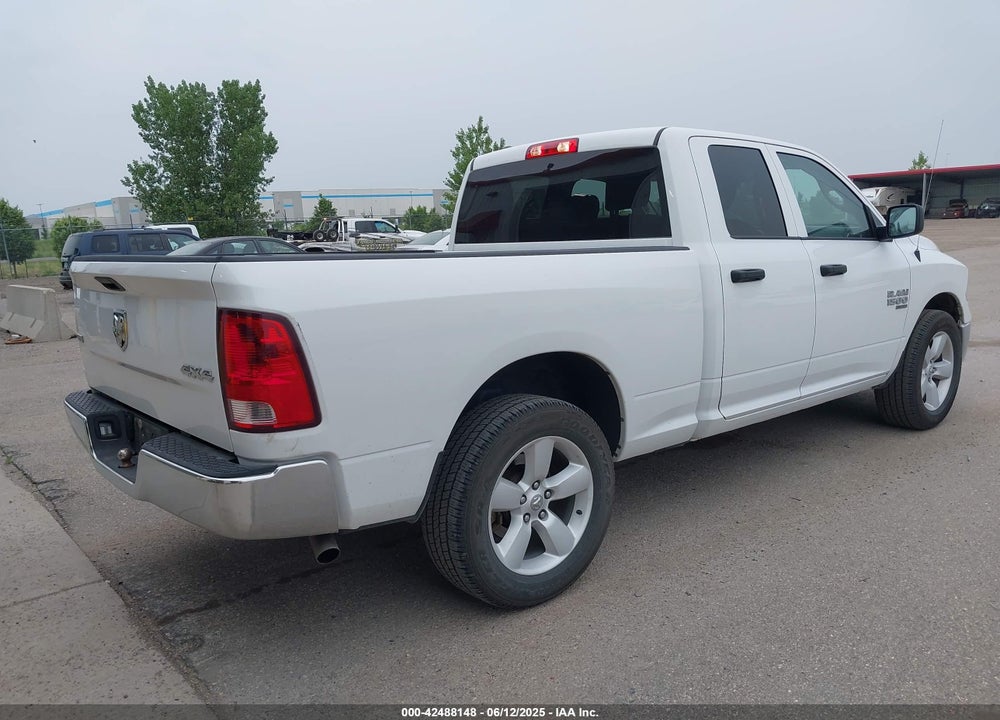 2024 RAM 1500 CLASSIC VIN: 1C6RR7GG3RS157779