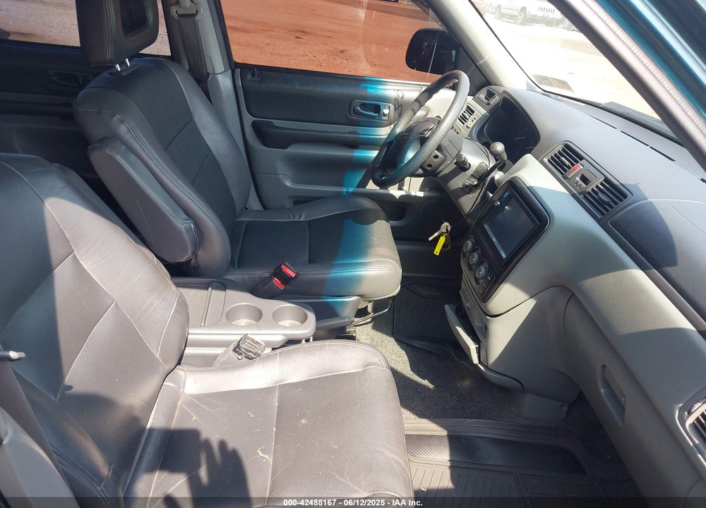 1998 HONDA CR-V EX VIN: JHLRD1867WC101685