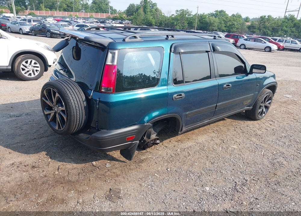 1998 HONDA CR-V EX VIN: JHLRD1867WC101685
