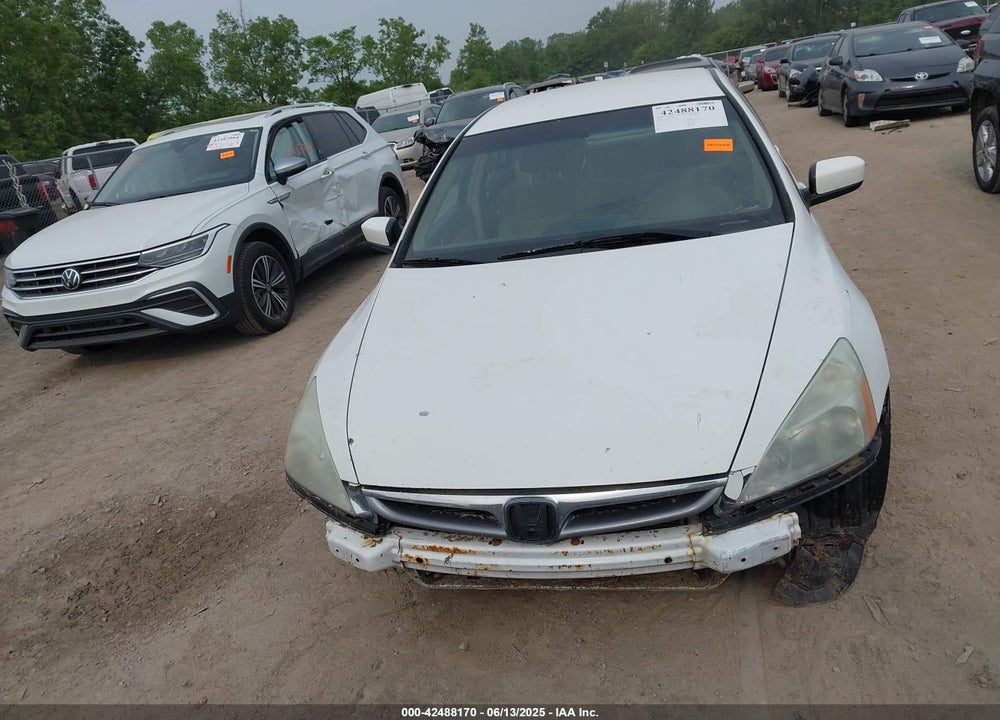 2007 HONDA ACCORD VIN: 1HGCM56347A214639