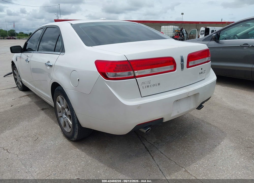 2010 LINCOLN MKZ VIN: 3LNHL2GC0AR626523