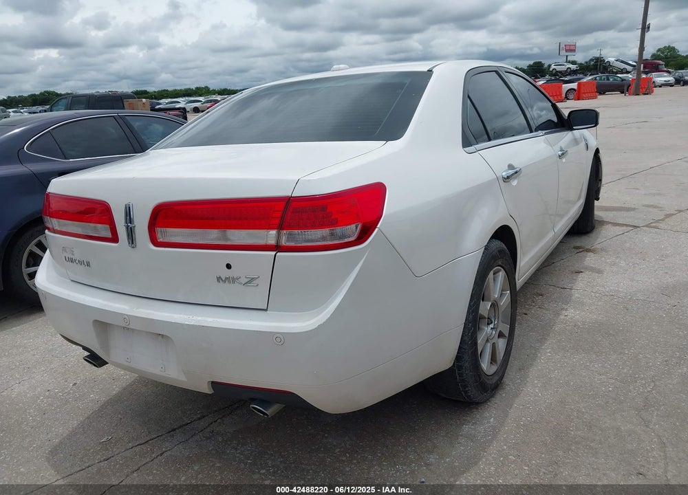 2010 LINCOLN MKZ VIN: 3LNHL2GC0AR626523
