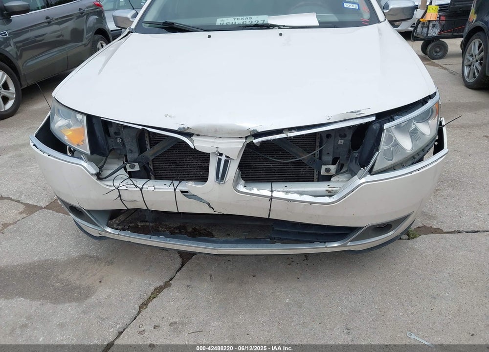 2010 LINCOLN MKZ VIN: 3LNHL2GC0AR626523