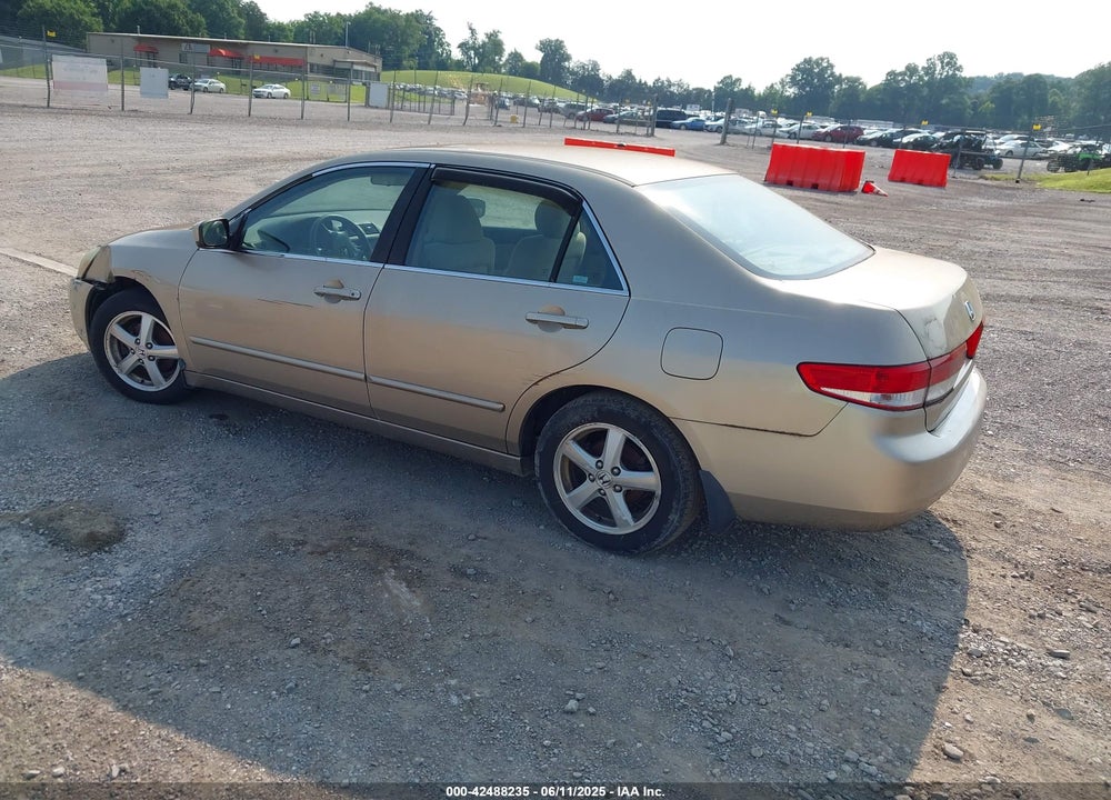 2004 HONDA ACCORD 2.4 EX VIN: 1HGCM56674A079047