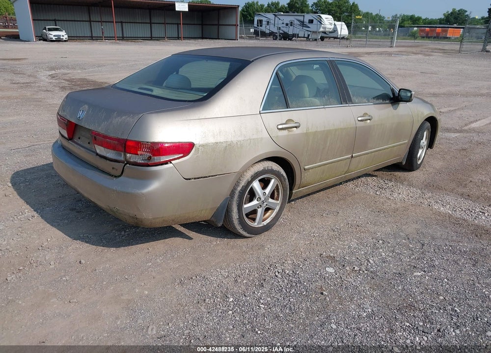 2004 HONDA ACCORD 2.4 EX VIN: 1HGCM56674A079047