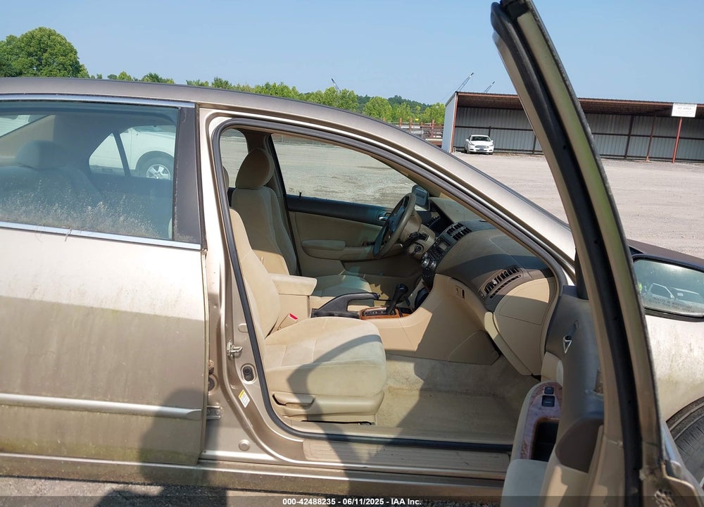 2004 HONDA ACCORD 2.4 EX VIN: 1HGCM56674A079047