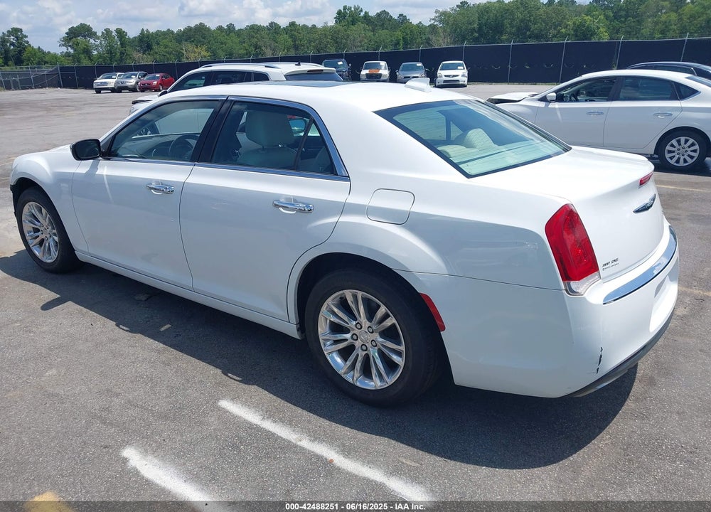 2016 CHRYSLER 300 VIN: 2C3CCAEG6GH207468