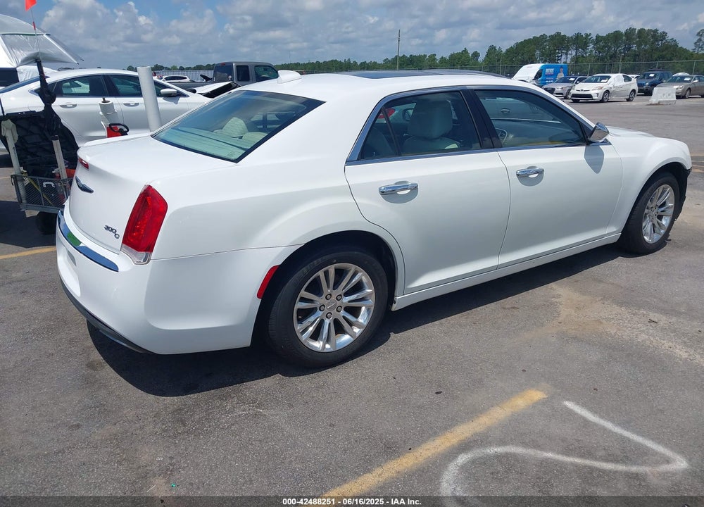 2016 CHRYSLER 300 VIN: 2C3CCAEG6GH207468