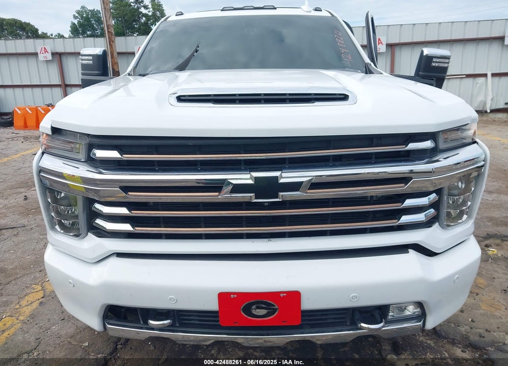 2022 CHEVROLET SILVERADO 3500HD 4WD  STANDARD BED HIGH COUNTRY VIN: 1GC4YVEY2NF120358