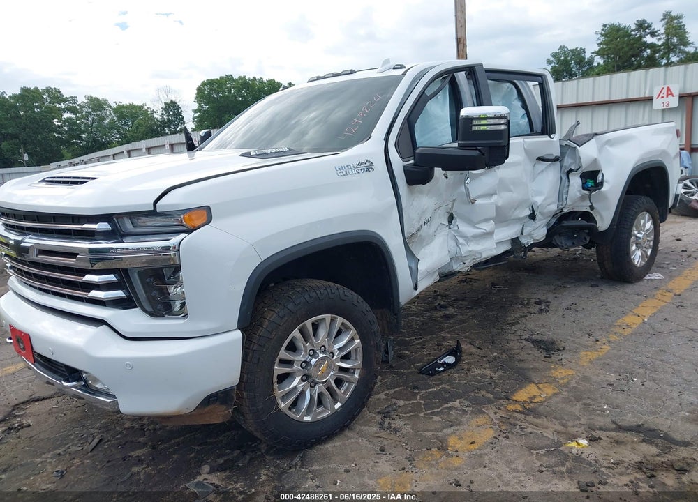 2022 CHEVROLET SILVERADO 3500HD 4WD  STANDARD BED HIGH COUNTRY VIN: 1GC4YVEY2NF120358