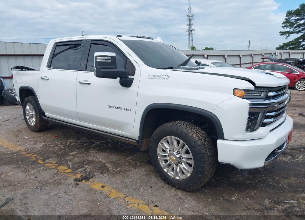 2022 CHEVROLET SILVERADO 3500HD 4WD  STANDARD BED HIGH COUNTRY VIN: 1GC4YVEY2NF120358