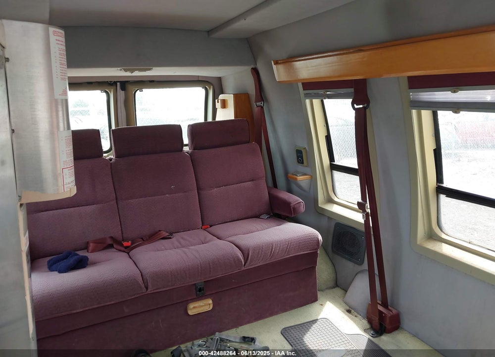 1991 FORD ECONOLINE E150 VAN VIN: 1FDEE14N6MHA13731