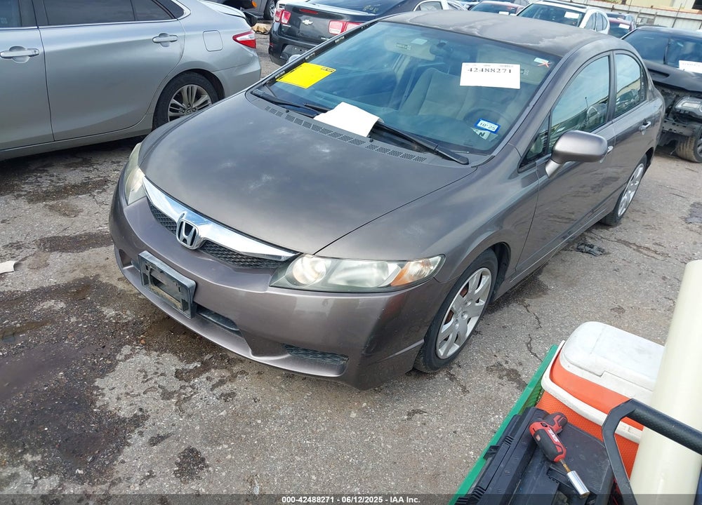 2010 HONDA CIVIC VIN: 2HGFA1F51AH587338