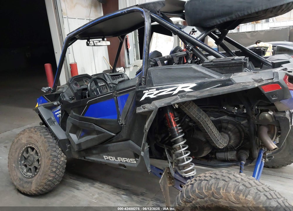 2018 POLARIS RZR XP TURBO S VIN: 3NSVEL927JF422488