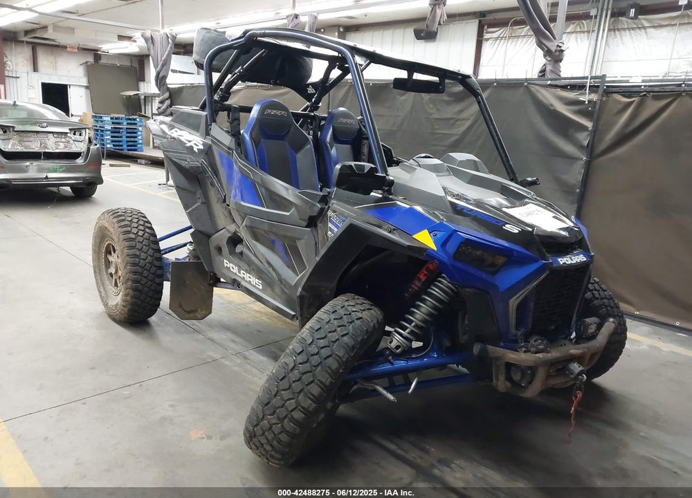 2018 POLARIS RZR XP TURBO S VIN: 3NSVEL927JF422488