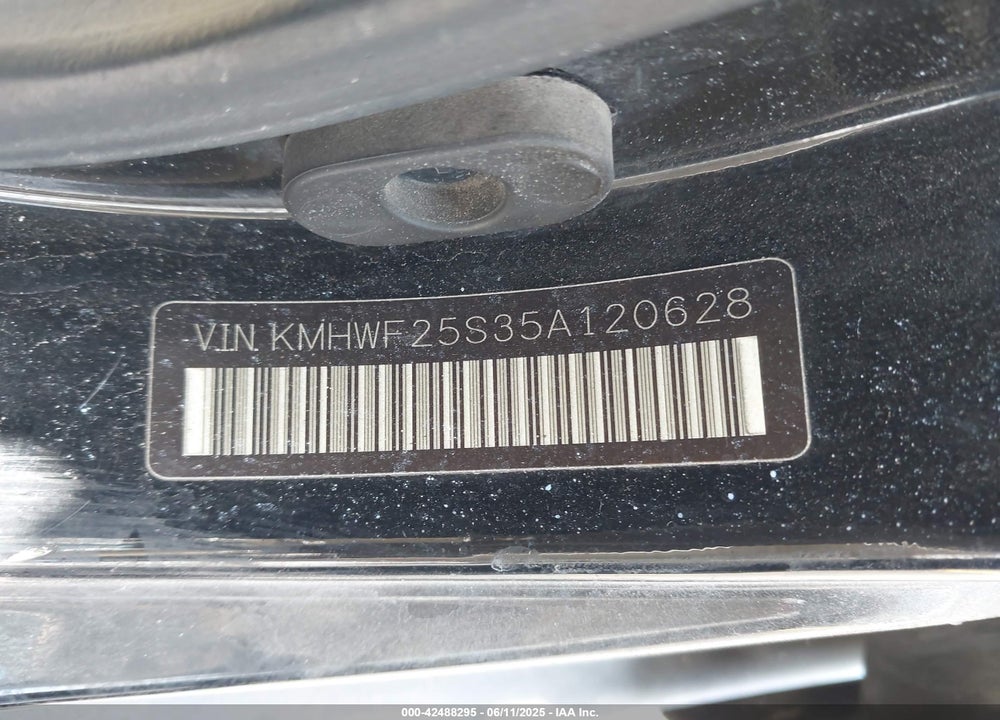 2005 HYUNDAI SONATA GL VIN: KMHWF25S35A120628