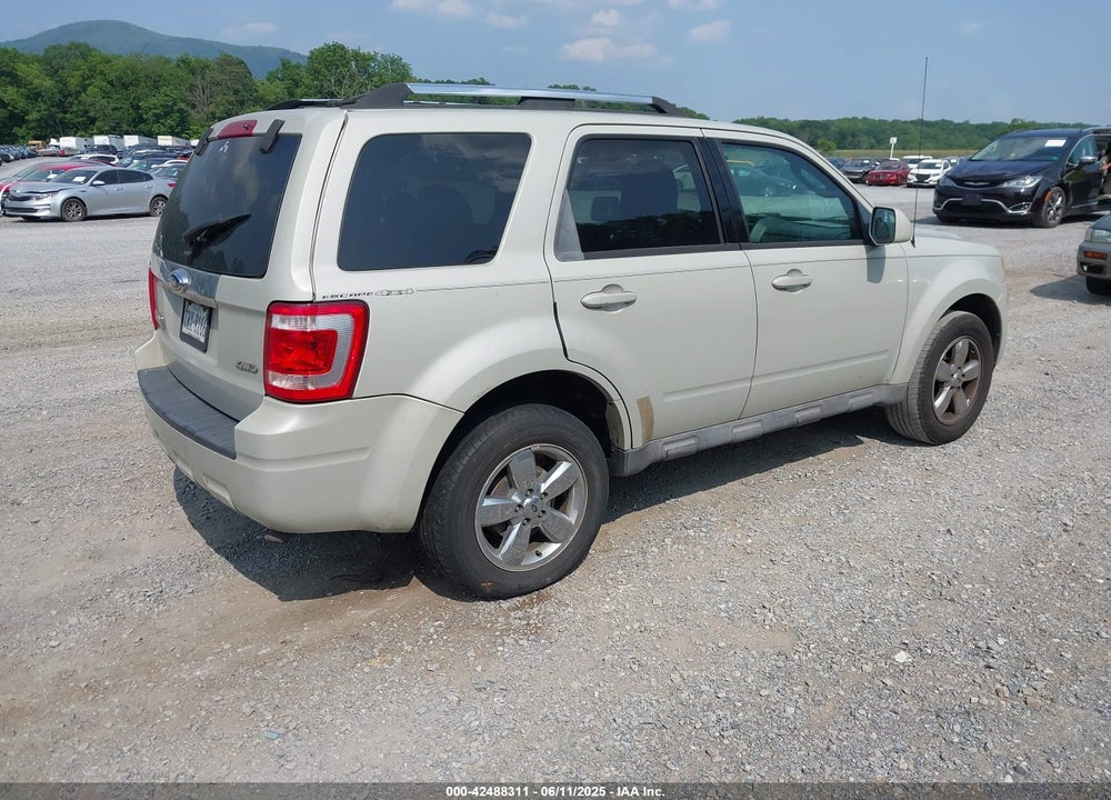 2009 FORD ESCAPE VIN: 1FMCU94729KB00689