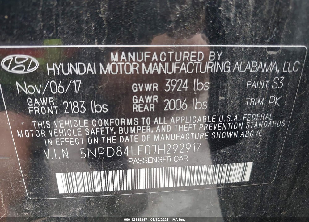 2018 HYUNDAI ELANTRA VIN: 5NPD84LF0JH292917