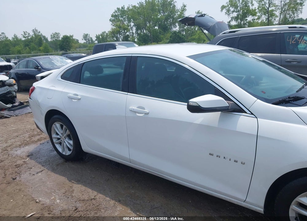 2016 CHEVROLET MALIBU VIN: 1G1ZE5ST4GF334884