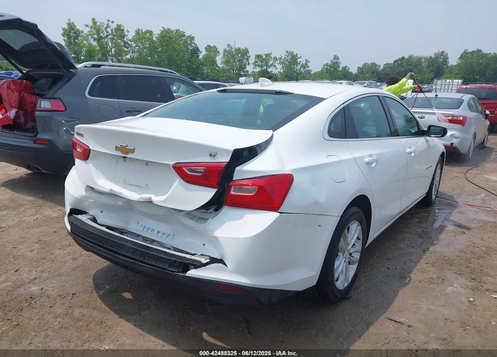 2016 CHEVROLET MALIBU VIN: 1G1ZE5ST4GF334884