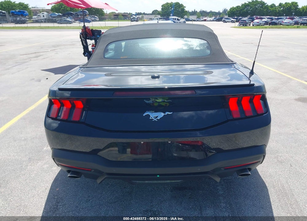 2025 FORD MUSTANG VIN: 1FAGP8UH2S5105661