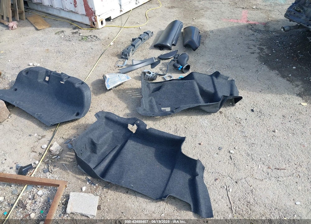 2010 FORD FUSION VIN: 3FAHP0KC9AR273869