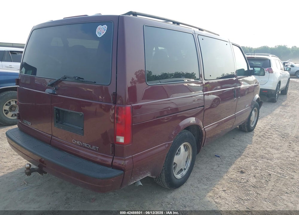 2002 CHEVROLET ASTRO LS VIN: 1GNEL19X62B151314