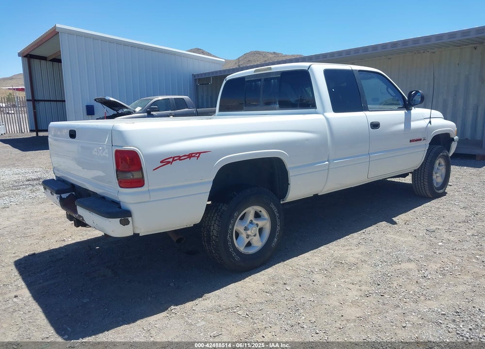 1998 DODGE RAM 1500 ST VIN: 3B7HF12Y8WG133703