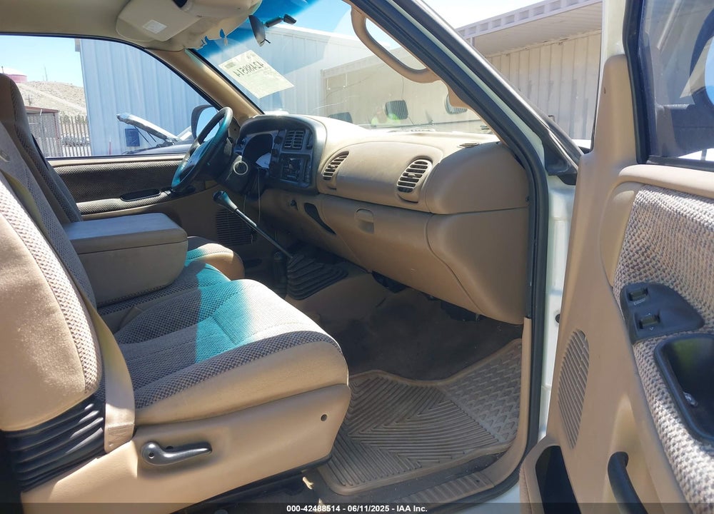 1998 DODGE RAM 1500 ST VIN: 3B7HF12Y8WG133703
