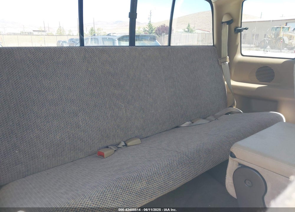 1998 DODGE RAM 1500 ST VIN: 3B7HF12Y8WG133703