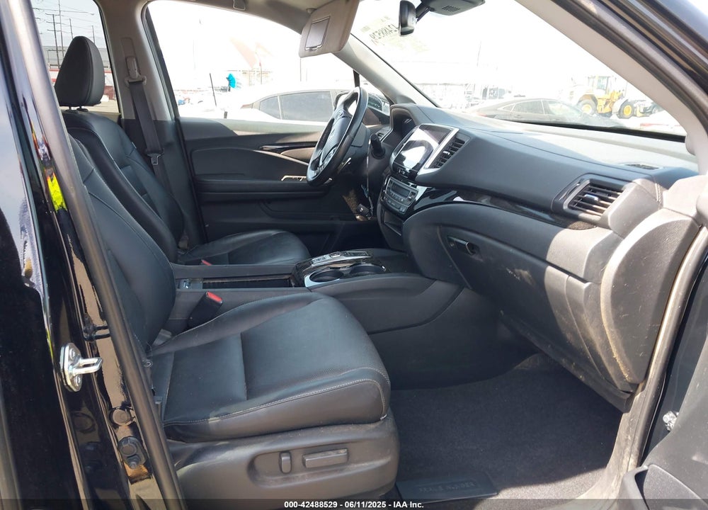 2020 HONDA RIDGELINE RTL-E VIN: 5FPYK3F70LB009376