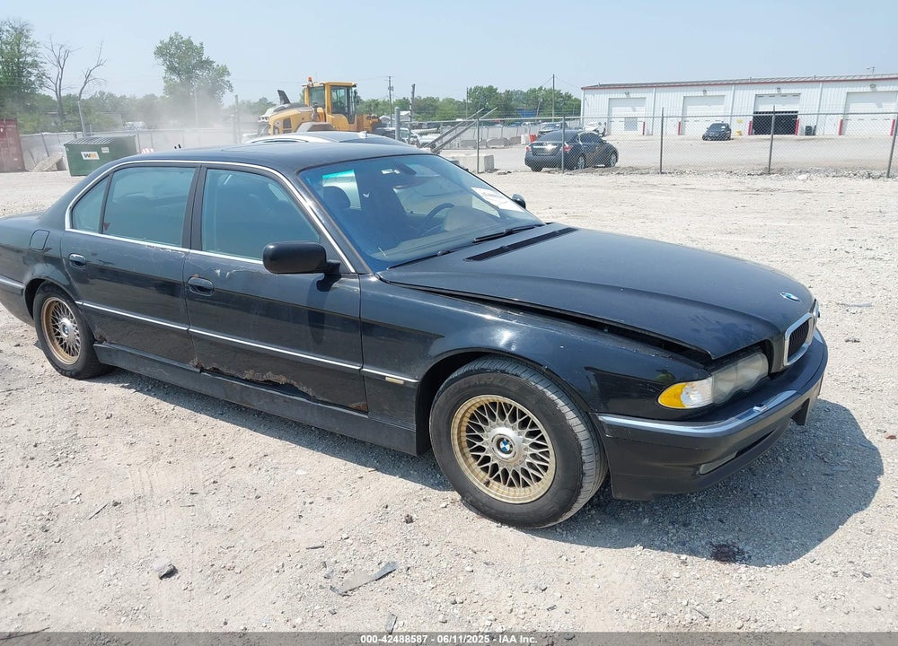 2001 BMW 740IL VIN: WBAGH83421DP32352