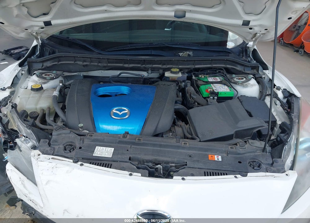 2013 MAZDA 3 VIN: JM1BL1L76D1823157