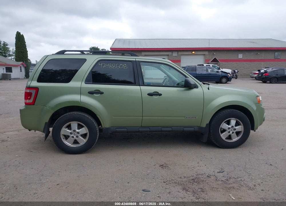 2008 FORD ESCAPE XLT VIN: 1FMCU93Z48KC15389