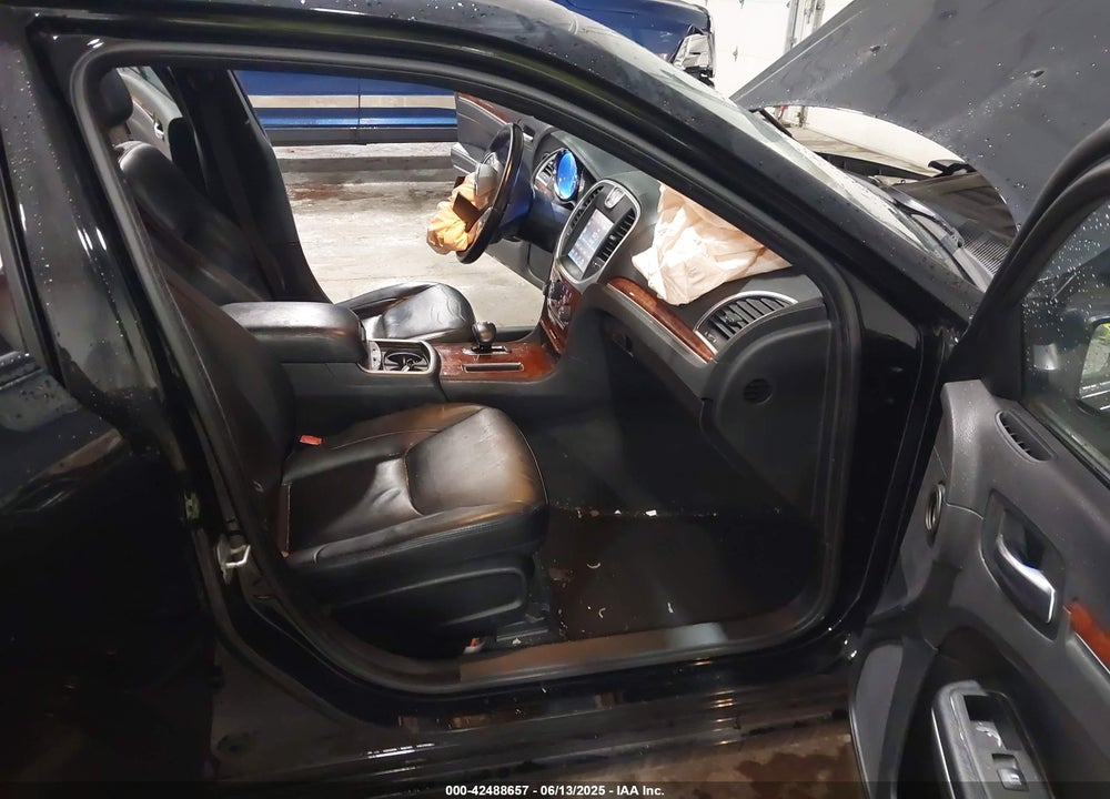 2013 CHRYSLER 300 VIN: 2C3CCAAG6DH514981
