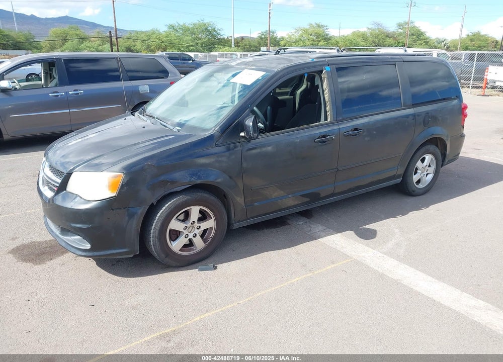 2013 DODGE GRAND CARAVAN VIN: 2C4RDGCG4DR655738
