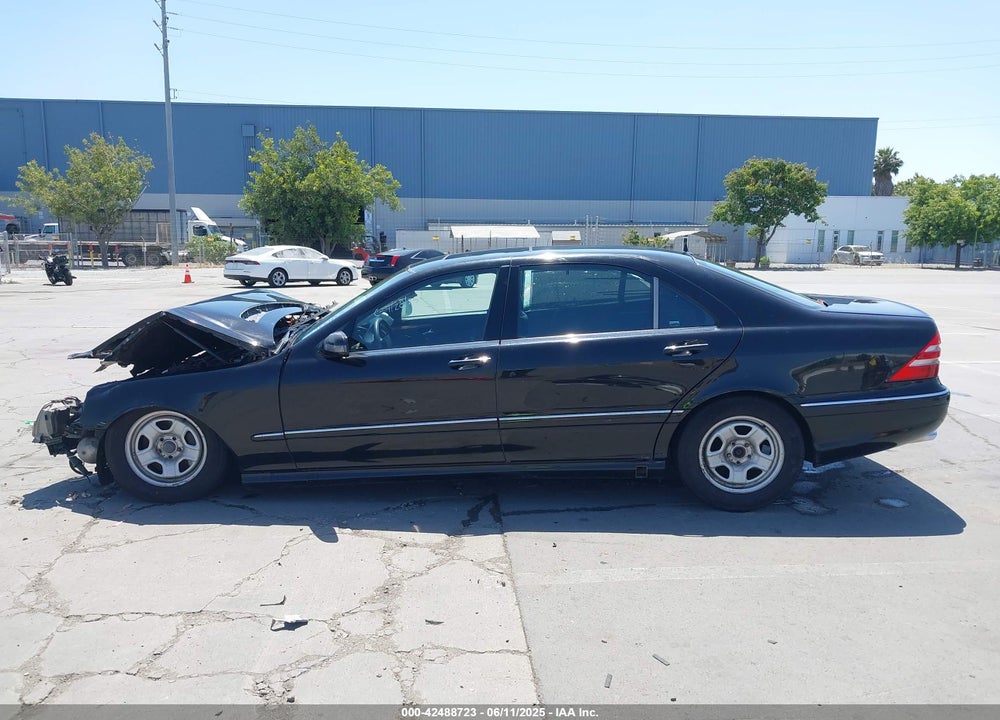 2000 MERCEDES-BENZ S 500 VIN: WDBNG75J1YA111978