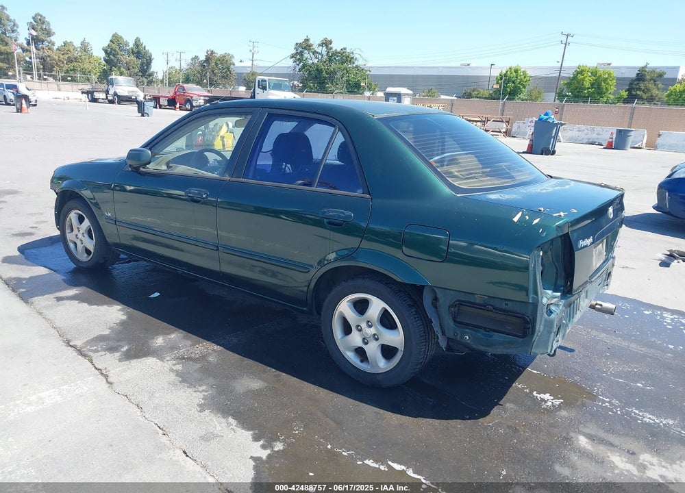 2002 MAZDA PROTEGE VIN: JM1BJ225321576351
