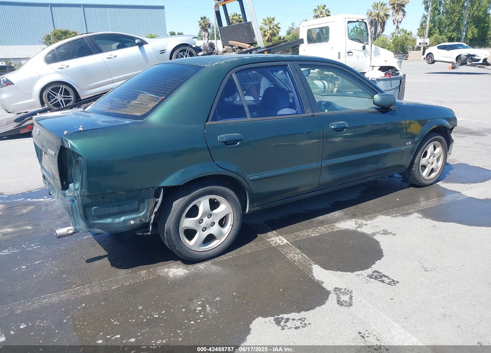 2002 MAZDA PROTEGE VIN: JM1BJ225321576351