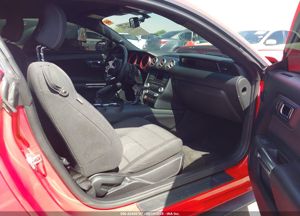 2017 FORD MUSTANG VIN: 1FA6P8AM5H5260033