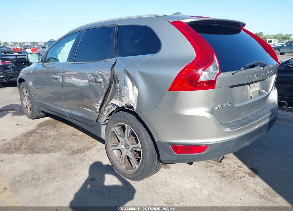 2013 VOLVO XC60 VIN: YV4902DZ1D2430123