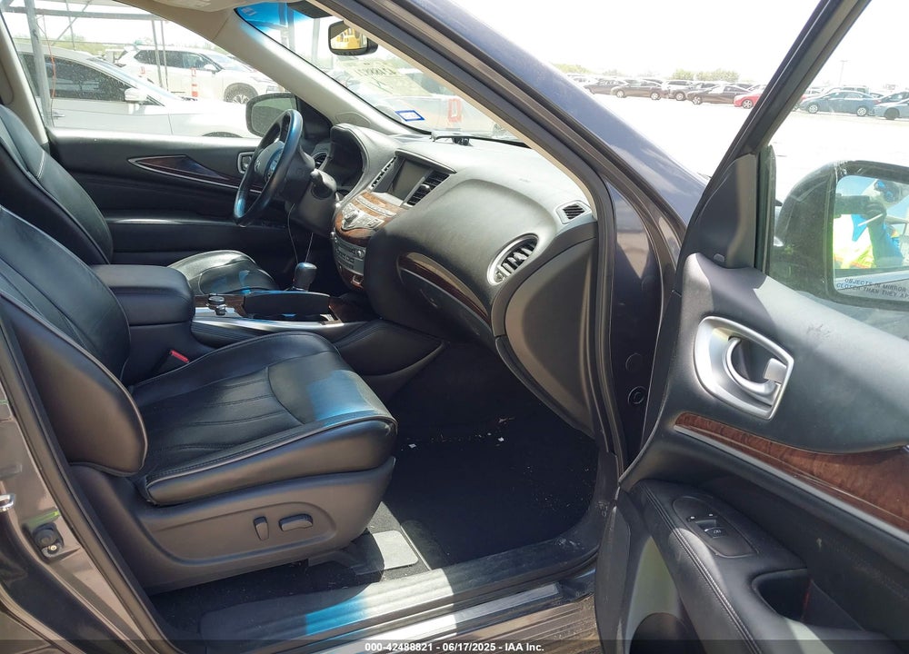 2013 INFINITI JX35 VIN: 5N1AL0MM7DC302703