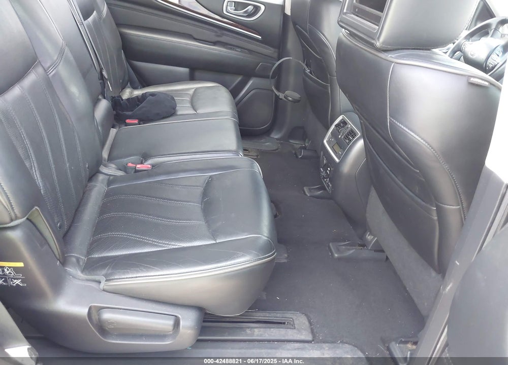 2013 INFINITI JX35 VIN: 5N1AL0MM7DC302703