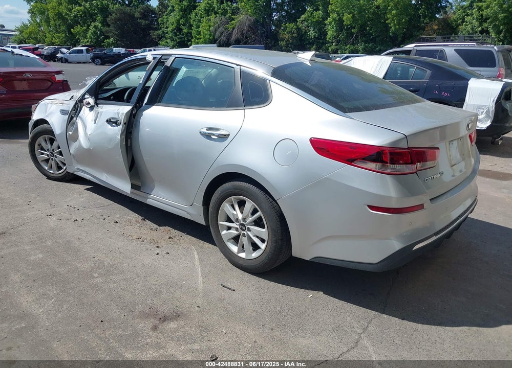 2019 KIA OPTIMA LX VIN: 5XXGT4L36KG283413